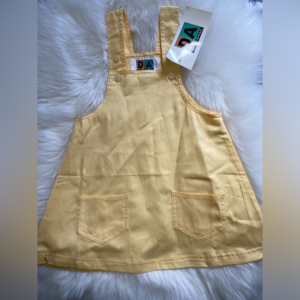 Dominion apparel | Yellow Sleeveless Dress with Pockets